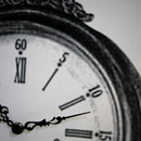 is it a clock ? is it a picture ?
it's both !